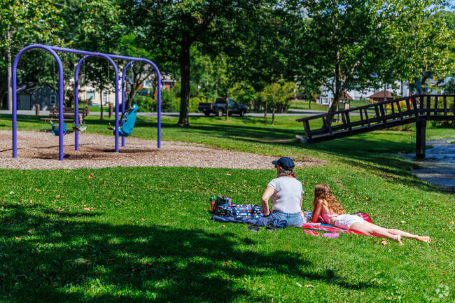 Shove Park near Split Rock is the perfect place to sit and enjoy a picnic.
