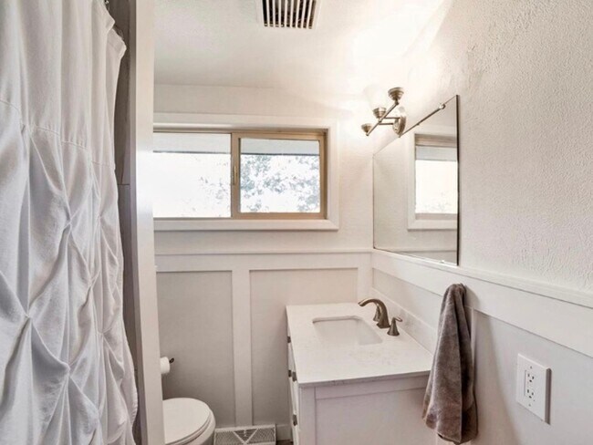 10685 W 47th Ave, Wheat Ridge, CO 80033 - photo 4