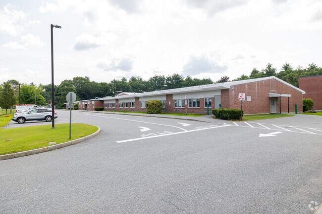 Charlotte Ave Elementary School welcomes students in the North End Nashua neighborhood.