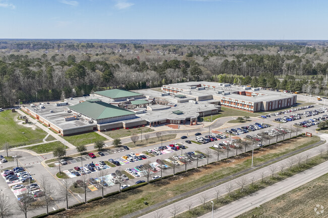 Grassfield High School, Rankings & Reviews - Homes.com