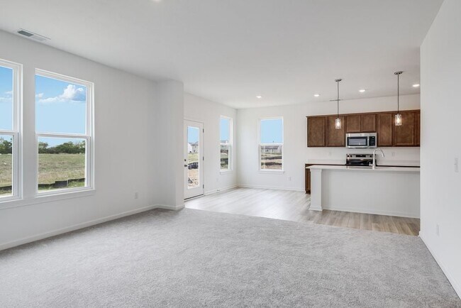 2021 Black Oak Dr, Shelbyville, IN 46176 - photo 5