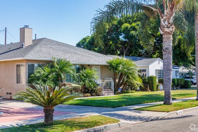 The Upper Westside is blessed with creative landscaping and trees.