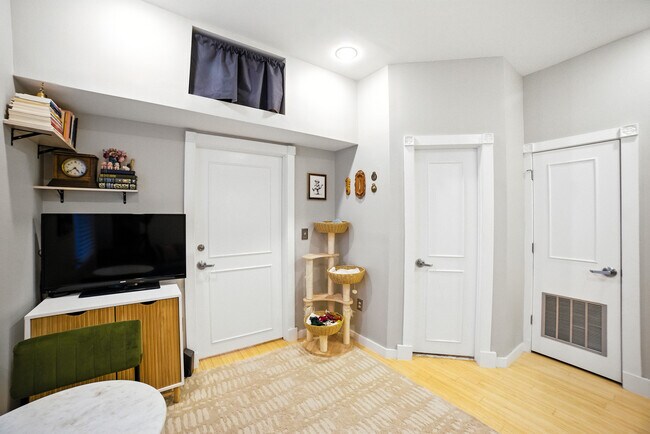 3510 16th St NW unit 204, Washington, DC 20010 - photo 5