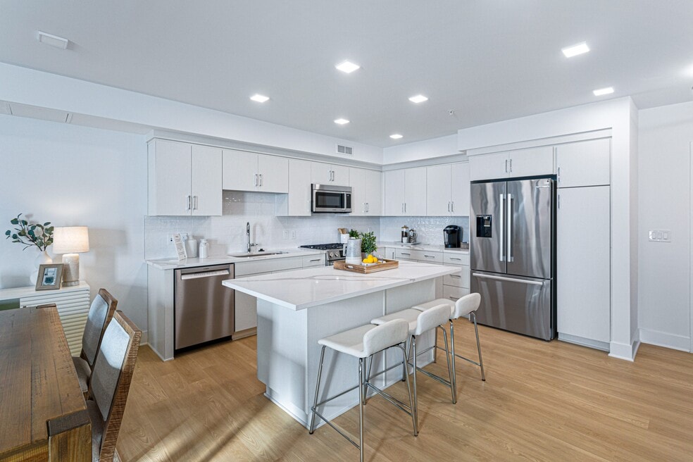 The Aidan, Aidan 1 Bed Plus Den Plan unit 36495501, Alexandria, VA 22314 - photo 1