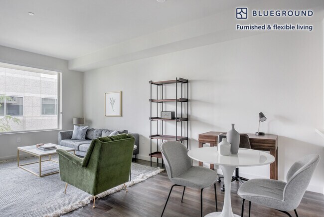 2435 S Sepulveda Blvd unit FL6-ID1046, Los Angeles, CA 90064 - photo 5