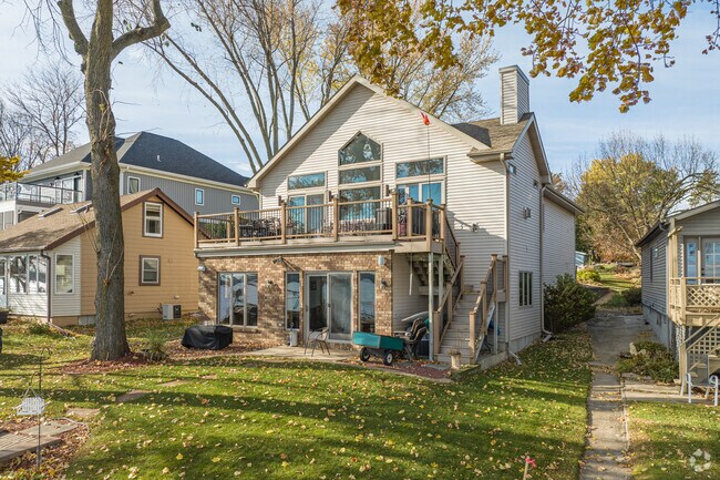 A Stunning home located on Lake Waubesa in McFarland.