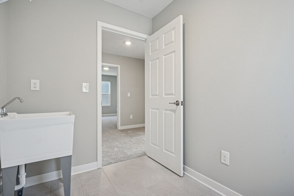 7094 Unitas Loop, Powell, OH 43065 - photo 1