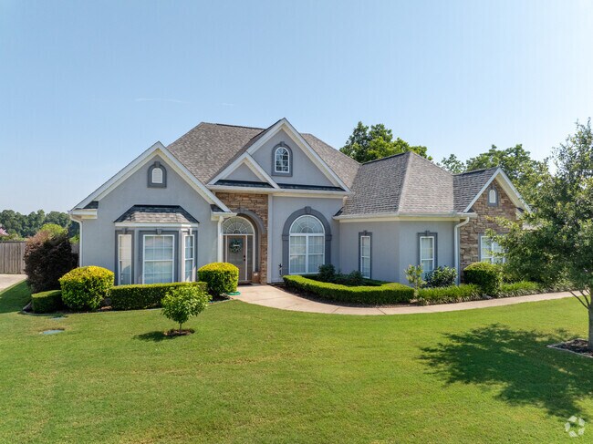 New homes are springing up all over the Big Creek area.