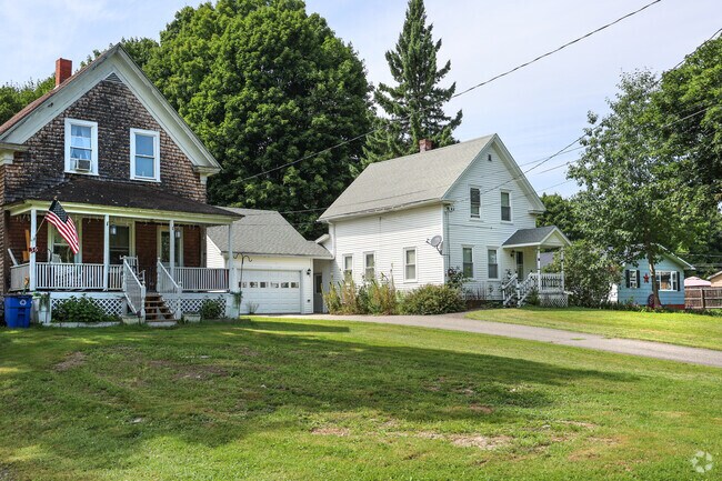 Homes in Patten have plenty of space to stretch out.