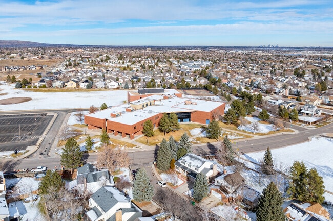 Deer Creek Middle School in Littleton has achieved a score of A- on Niche.com.