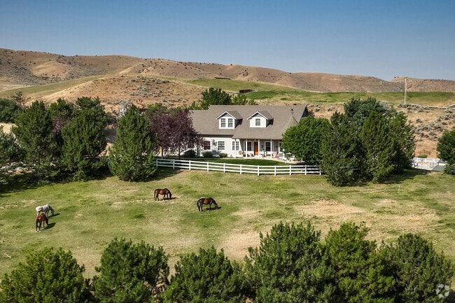 Escape the sounds of the city in Outer Northeast Boise.