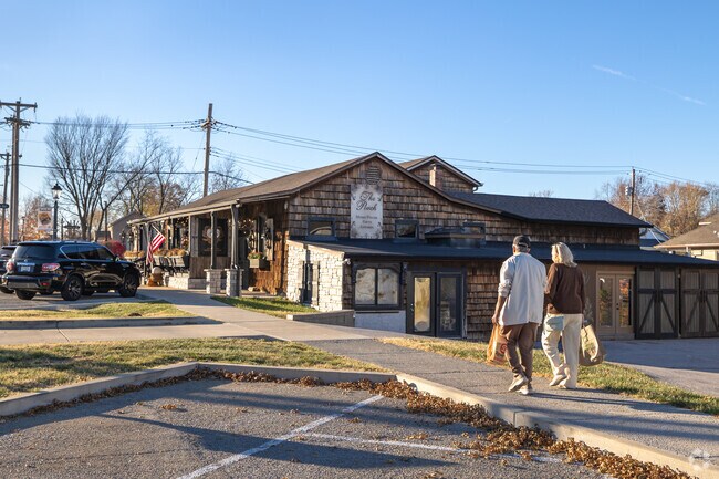 Albeit small, the center of Grover has shops and restaurants with a lovely old town feel.