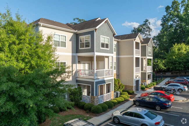 Magnolia Preserve - Building