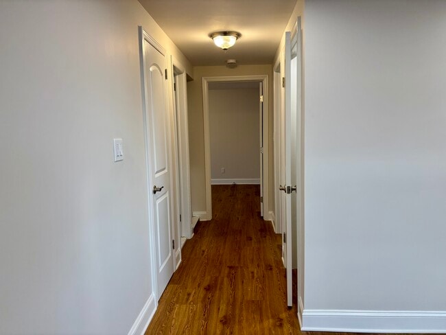 6 Marwood Rd S, Port Washington, NY 11050 - photo 6