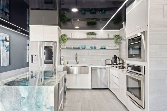 The Summit Beach Resort Condominium unit FL2-ID1354991P, Panama City Beach, FL 32408 - photo 7