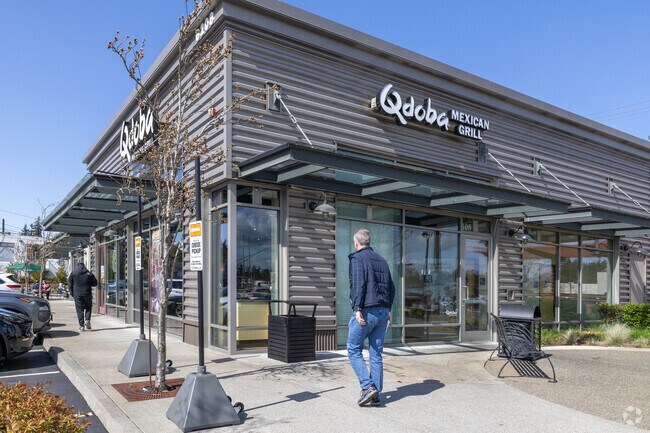 There are many national food chains near Scriber Lake, including a Qdoba Mexican Grill.