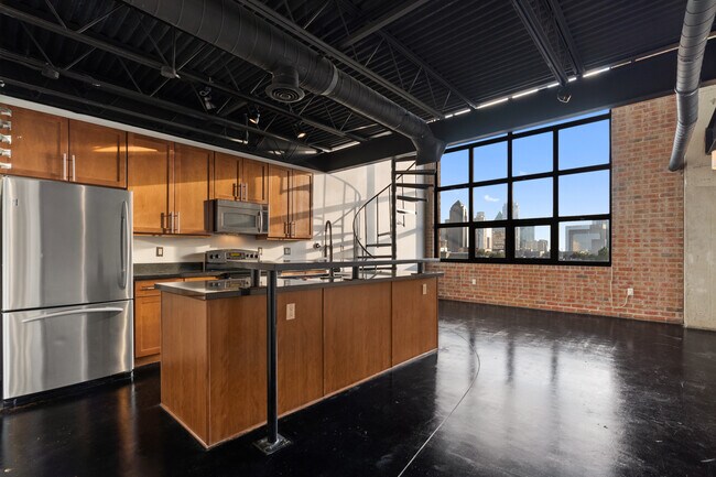 588 Lofts unit 533, Dallas, TX 75204 - photo 3