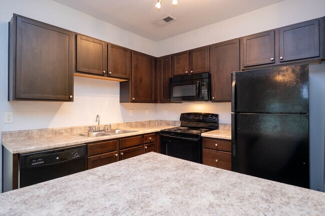 Bonnet Ct, Wilmington, NC 28403 - photo 5