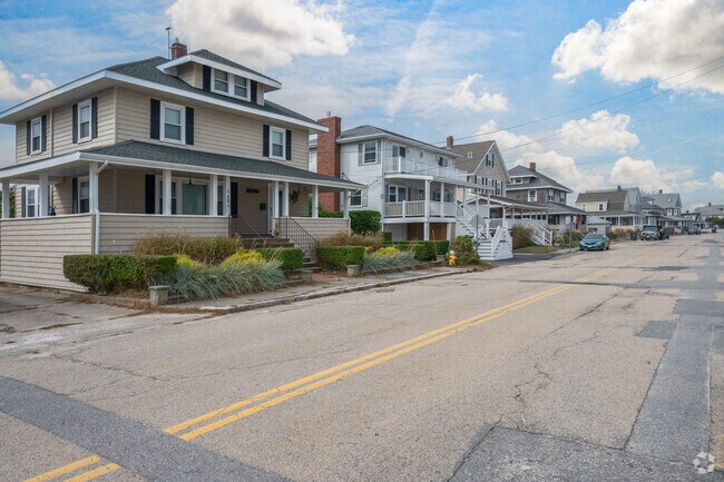 Large porches and decks of Whitehead homes are the perfect place to entertain family and guest.