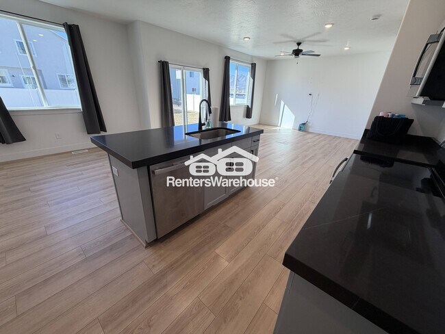 3767 N Hannah St, Eagle Mountain, UT 84005 - photo 7