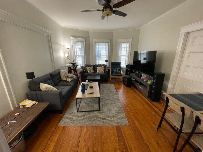 39 Hall Ave unit 2, Somerville, MA 02144 - photo 2