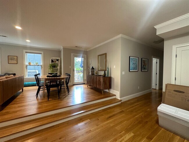 22 Linden Ave unit 2, Somerville, MA 02143 - photo 7