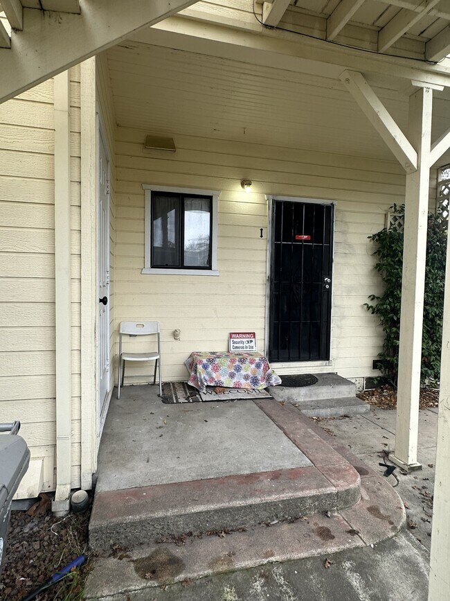 1503 El Monte Ave unit 1, Sacramento, CA 95815 - photo 6