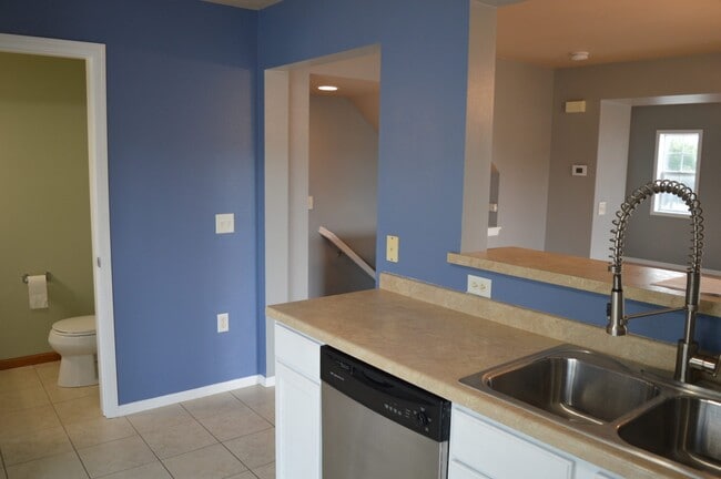 3701 Design Pass, Madison, WI 53719 - photo 4