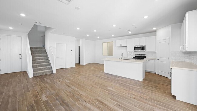 663 Semitone Ln, Henderson, NV 89015 - photo 3