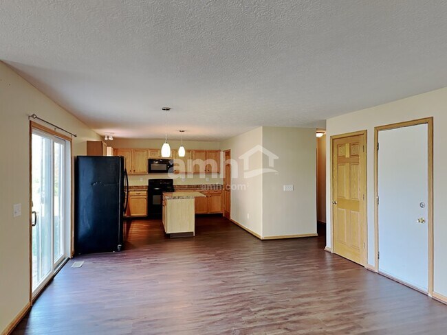 6847 Mac Dr, Canal Winchester, OH 43110 - photo 5