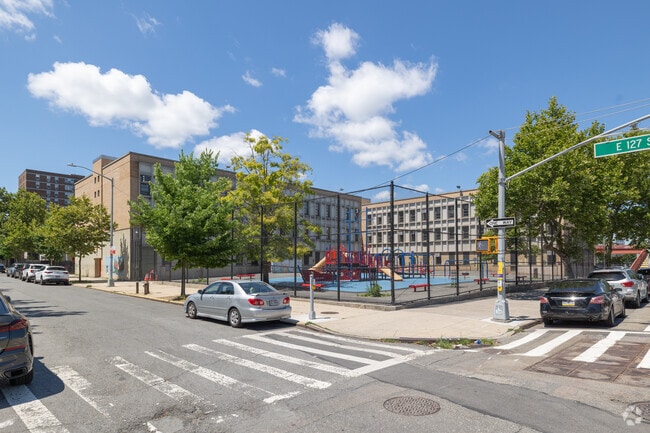 P.S. 030 Hernandez/Hughes in East Harlem boasts a diverse curriculum.
