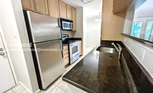 15522 Horseshoe Ln unit 522, Woodbridge, VA 22191 - photo 2