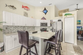 2400 E Aragon Blvd, Sunrise, FL 33313