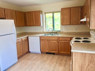 203 Elm St Unit 12, Cobleskill, NY 12043