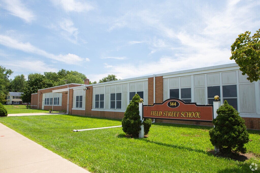 Welcome to Field Street Elementary School.