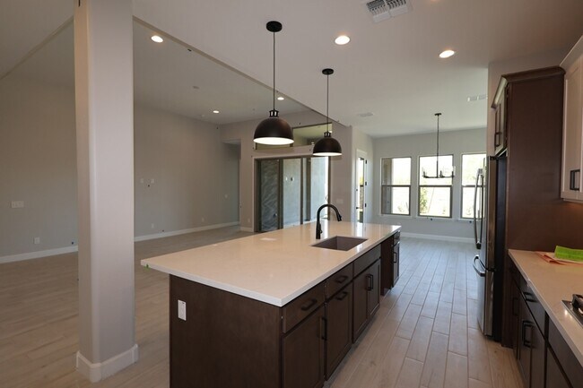 2014 W Rowel Rd, Phoenix, AZ 85085 - photo 5