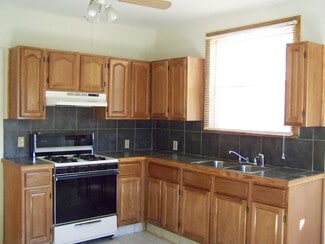 1441 N Lincoln Ave Unit 1st floor, Scranton, PA 18508