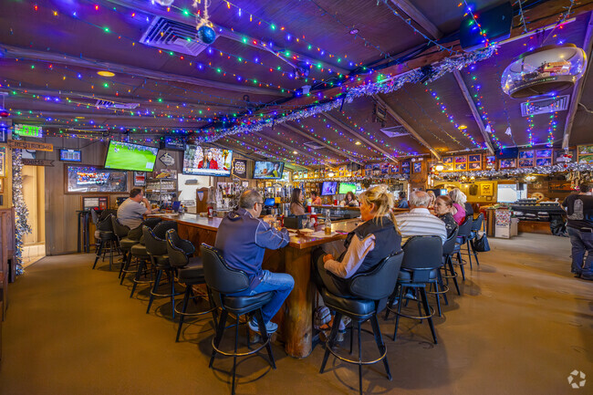 Harold’s Cave Creek Corral brings Steelers Nation together in the heart of Cave Creek.