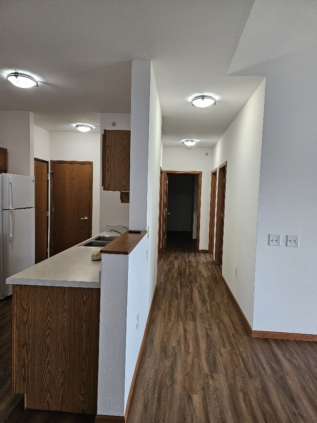 Cannery Row Apartments, Waunakee, WI 53597 - photo 5