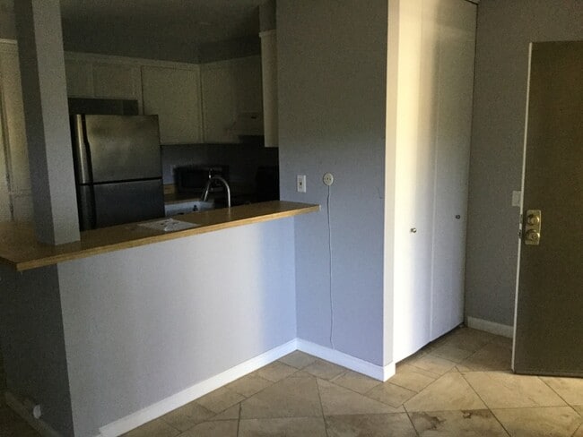 151 W Glaucus St unit B, Encinitas, CA 92024 - photo 3