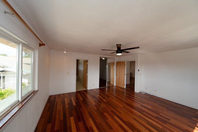 99-060 Nalopaka Place unit 1 Bedroom, Aiea, HI 96701 - photo 6