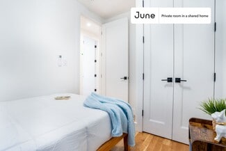 7-91 Onderdonk Ave, Queens, NY 11385