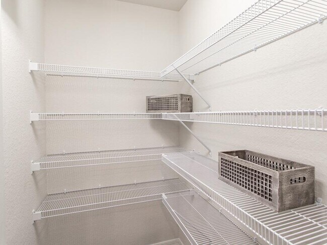 2190 Myrtle Rd unit 38434120, Lakeland, FL 33810 - photo 7