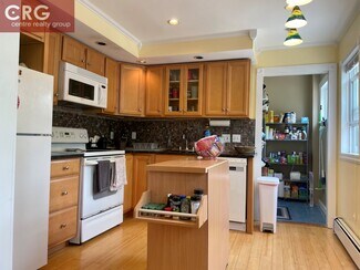 60 Hamilton St Unit 1, Medford, MA 02155