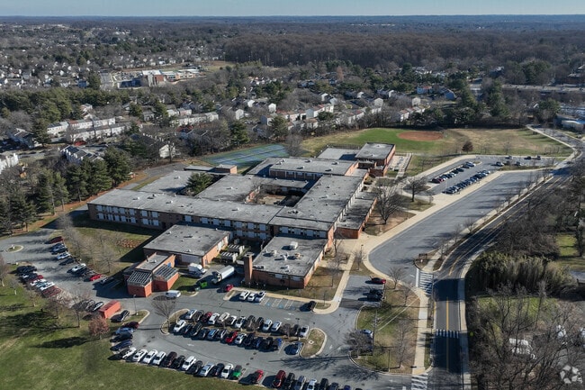 Gaithersburg Middle School serves students in Montgomery County, MD.