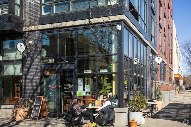 Nili Coffeeshop is the perfect neighborhood hangout.