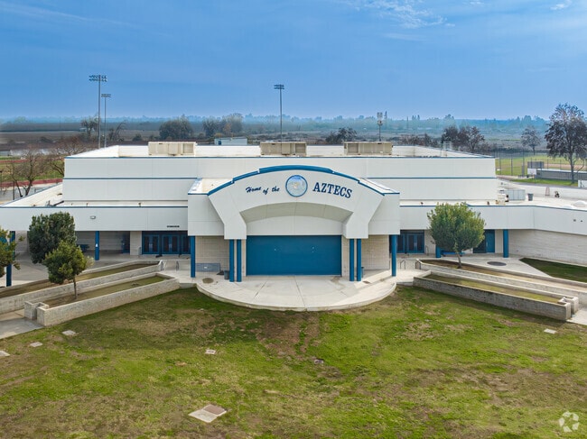 Students at Farmersville High School enjoy indoor sports at the large gymnasium.