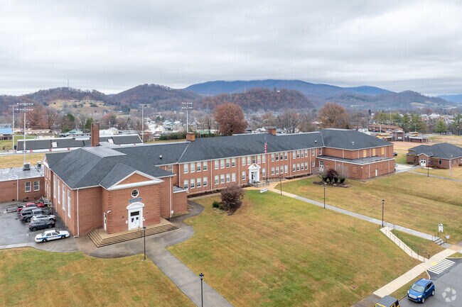 At T A Dugger Junior High School, students thrive in academics and extracurriculars.