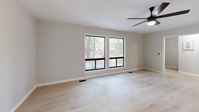 2905 Scuppernong Ln, Durham, NC 27703 - photo 2