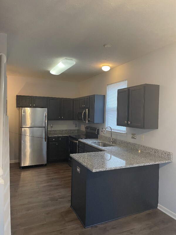 10405 Ethel St unit A, Indianapolis, IN 46280 - photo 3